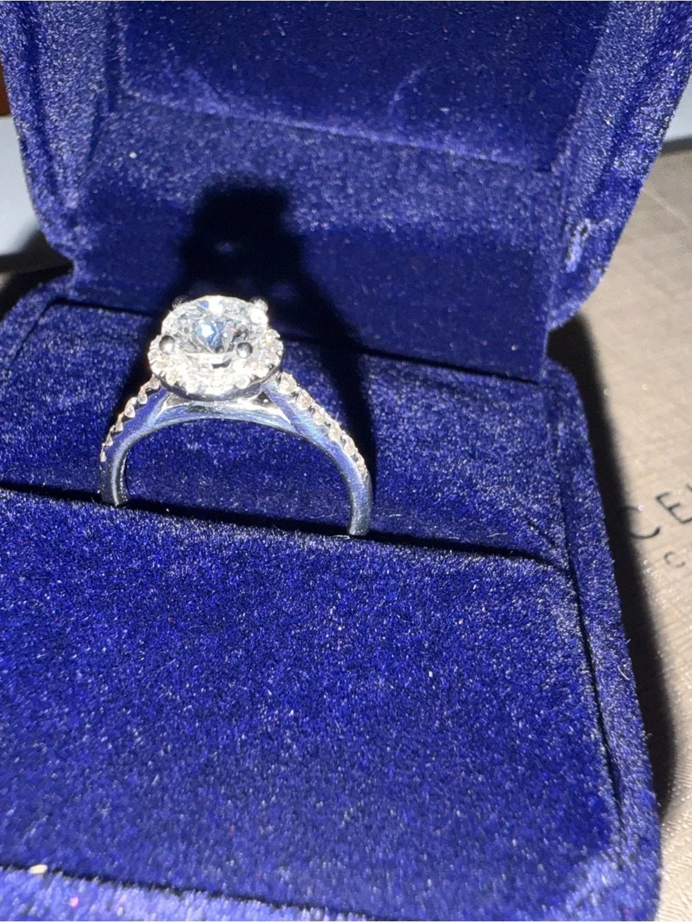 Brand new! Natural Diamonds Round Halo Engagement Ring in White Gold-14k. - Picture 2 of 6